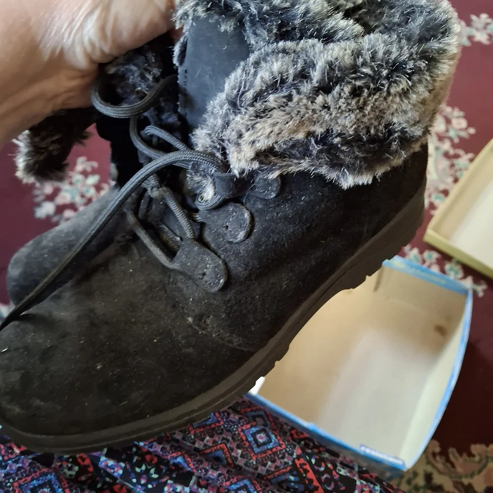 Cozy Black Faux Fur Lined Winter Boots